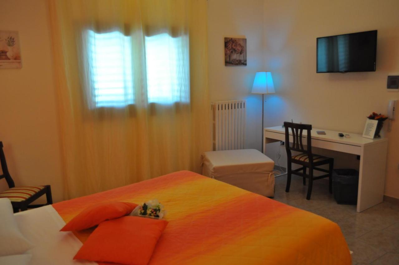 7 Contrade Bed & Breakfast Таранто Екстериор снимка