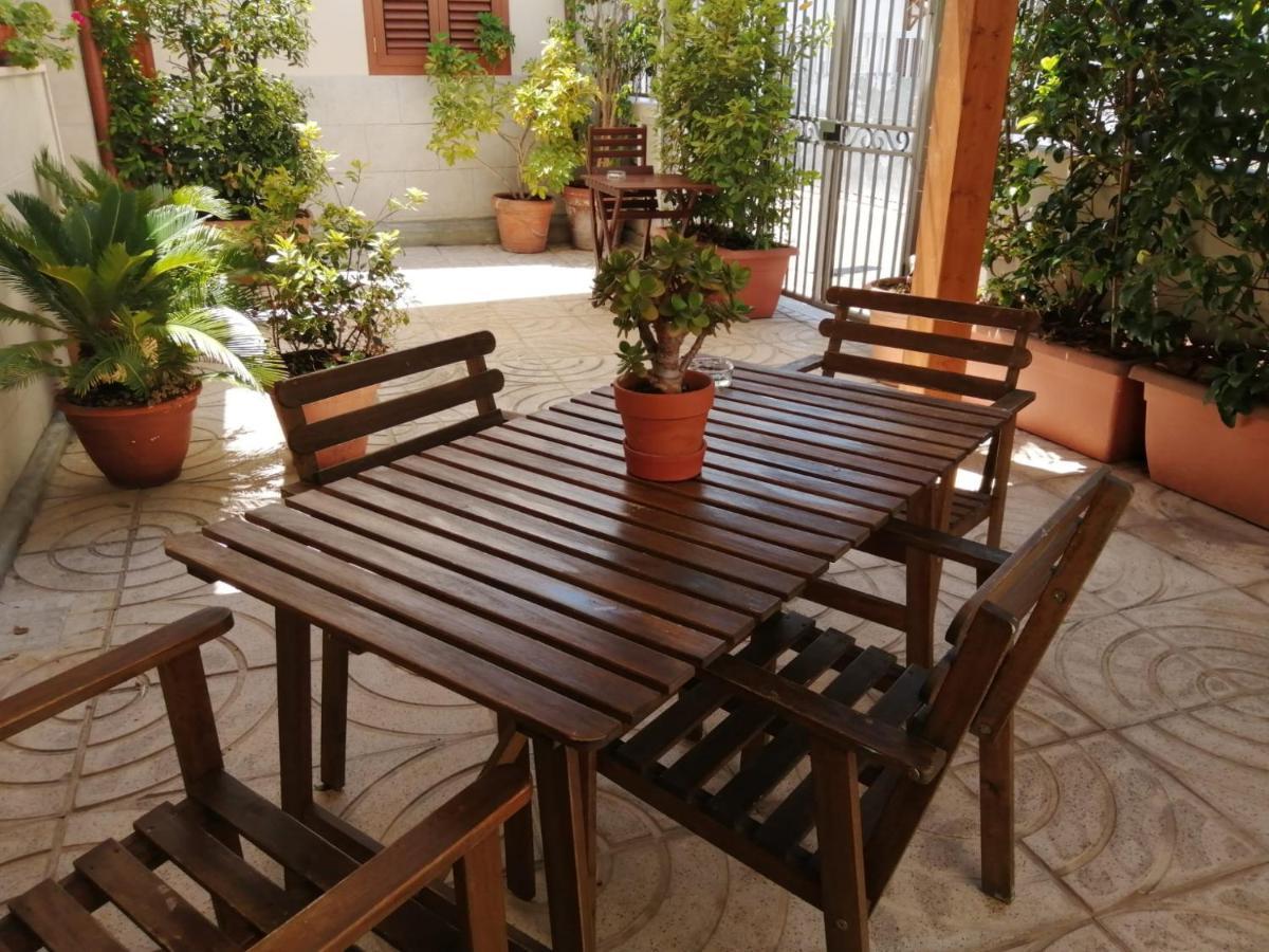 7 Contrade Bed & Breakfast Таранто Екстериор снимка