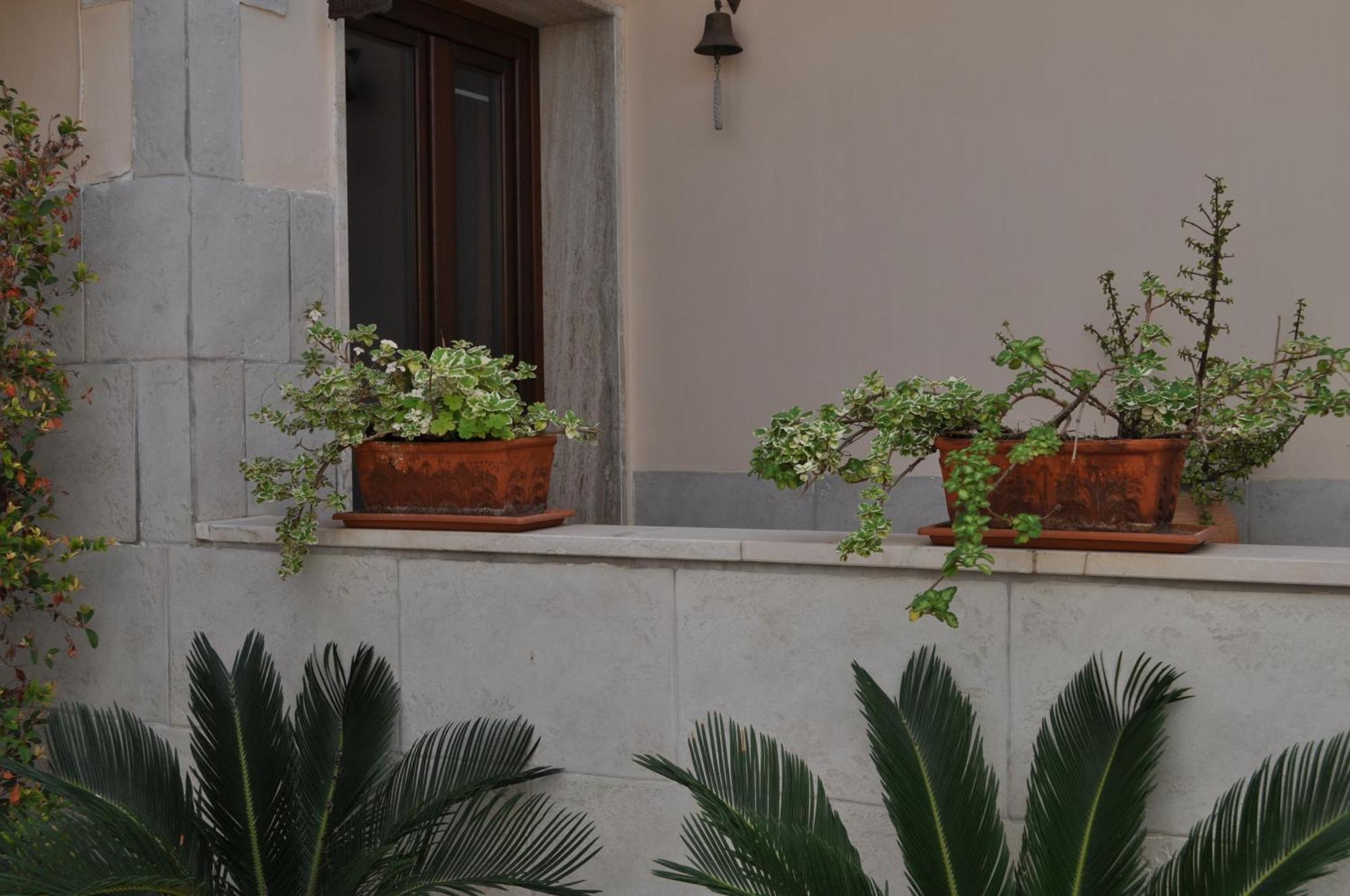 7 Contrade Bed & Breakfast Таранто Екстериор снимка